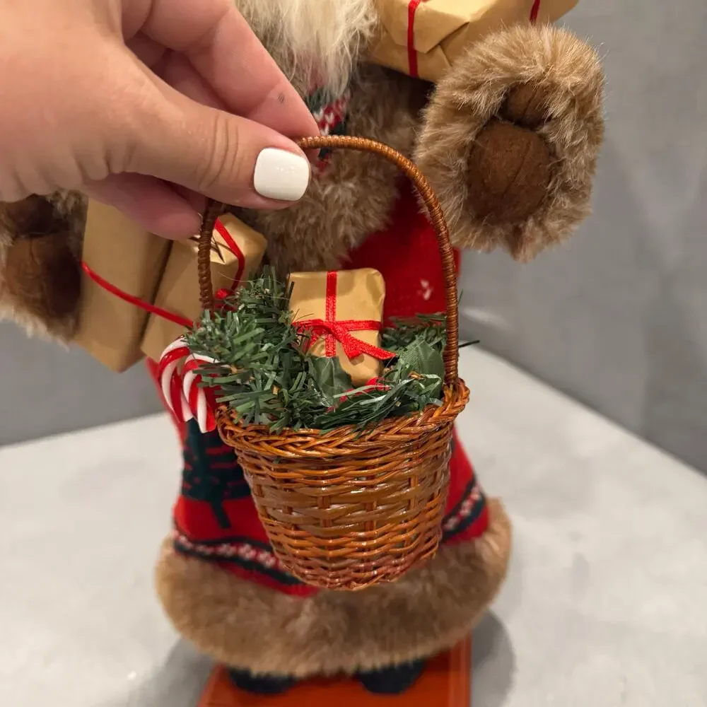 Vintage Santas Workshop Holiday Christmas Decoration Figure Doll 20